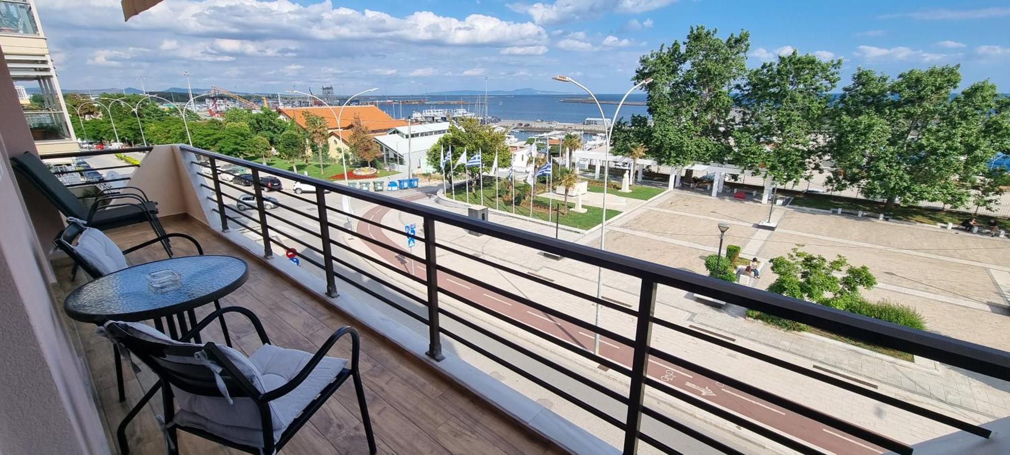 Amazing Sea View Apartment In The City Center! Alexandroupoli Exterior photo